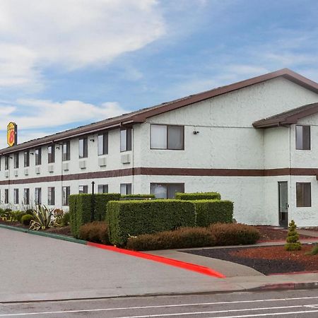 Super 8 By Wyndham Arcata Hotel Luaran gambar
