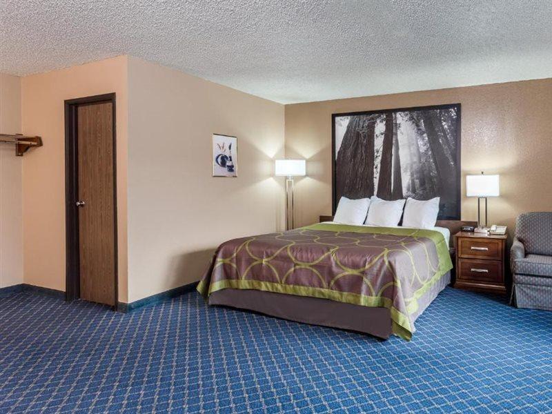 Super 8 By Wyndham Arcata Hotel Luaran gambar