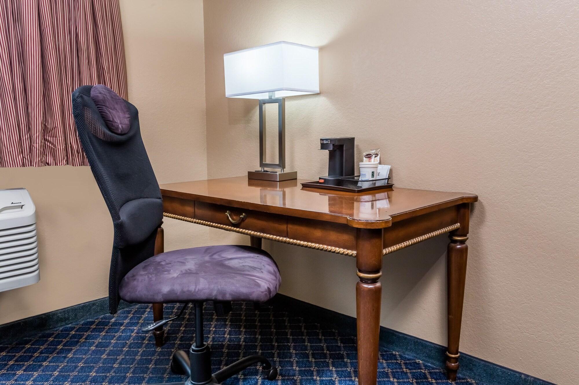 Super 8 By Wyndham Arcata Hotel Luaran gambar