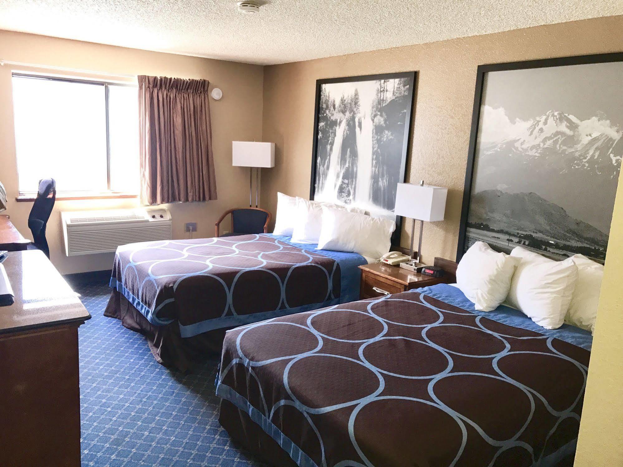 Super 8 By Wyndham Arcata Hotel Luaran gambar